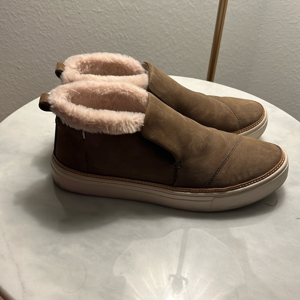 Suede Tom’s booties
